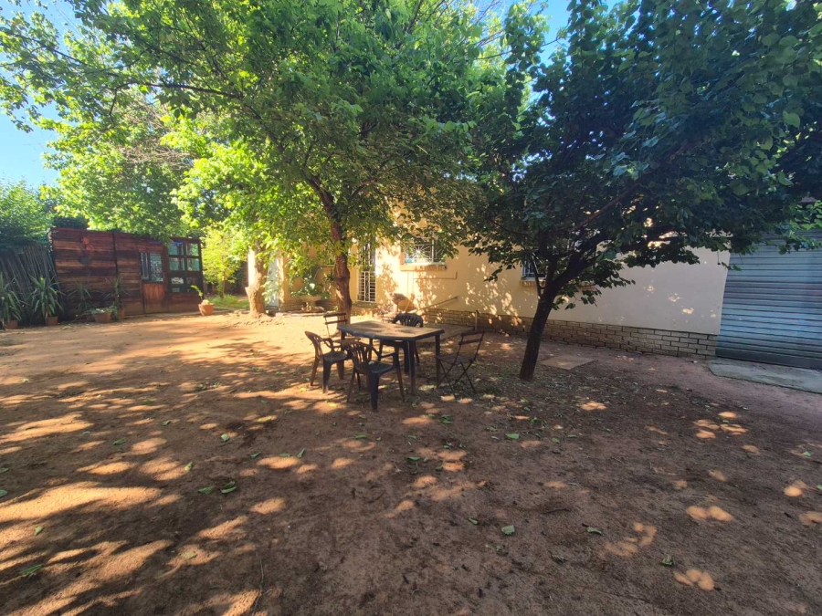 4 Bedroom Property for Sale in Langenhovenpark Free State